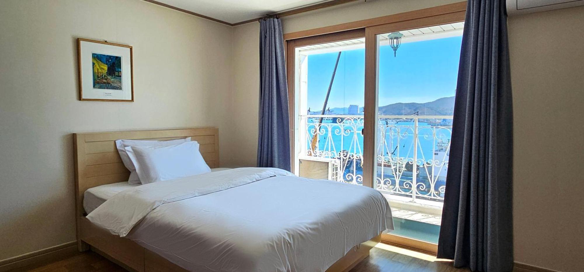 Hansan Hotel Тхонйон Екстер'єр фото